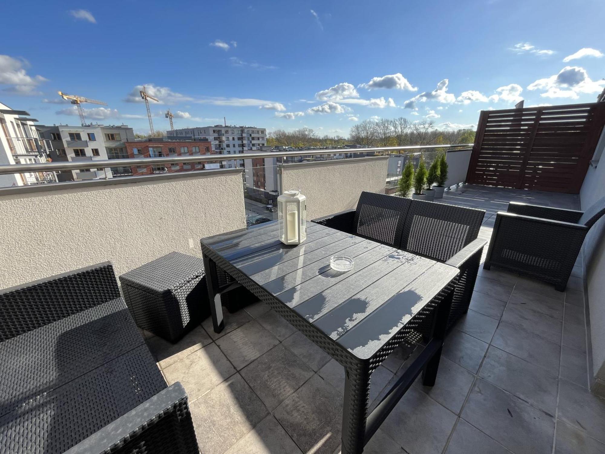 Apartament Z Tarasem Oraz Podziemnym Parkingiem Apartman Krakkó Kültér fotó